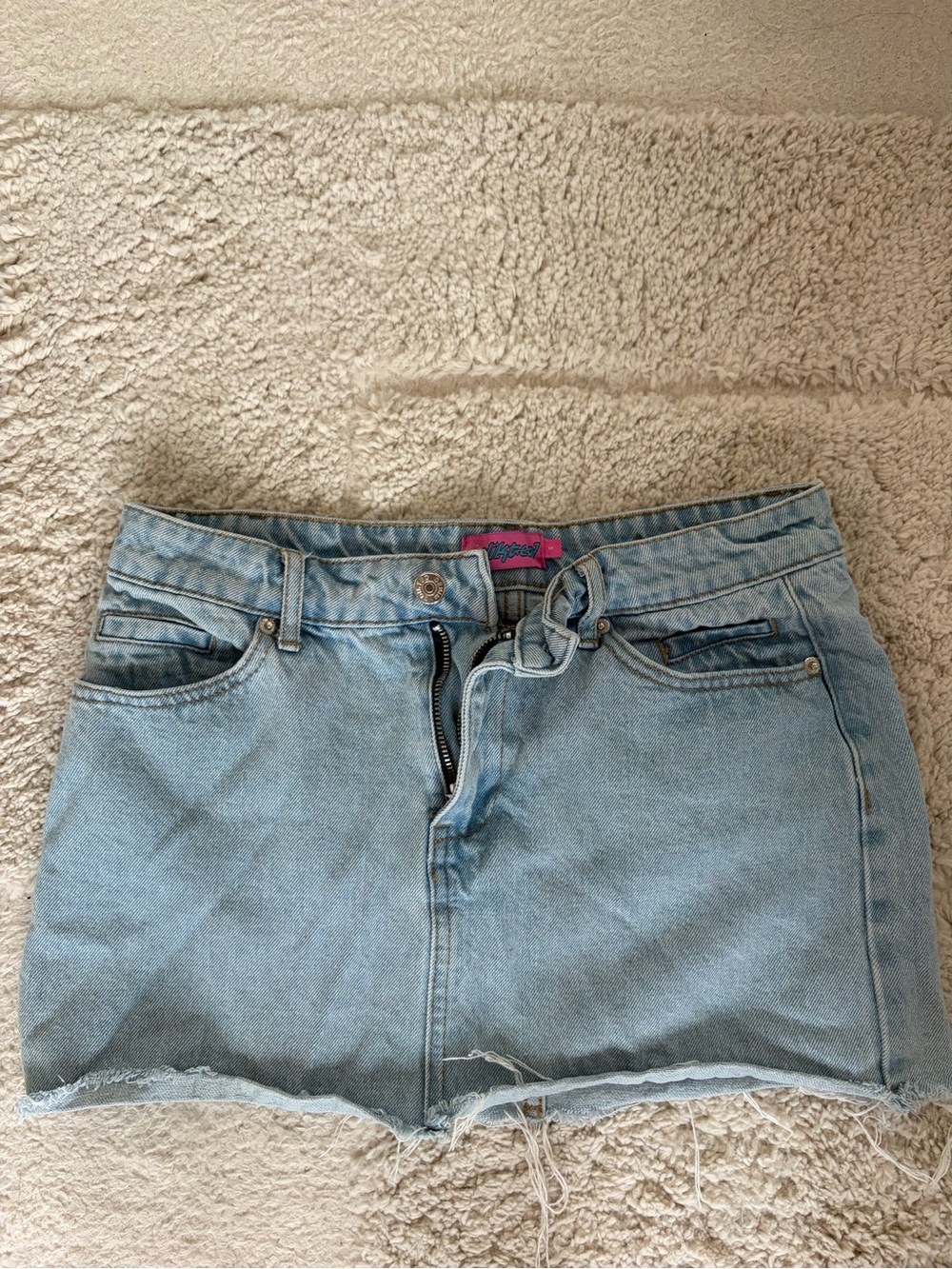 Edikted Jessie Light Blue Raw Hem Denim Mini Skirt XS